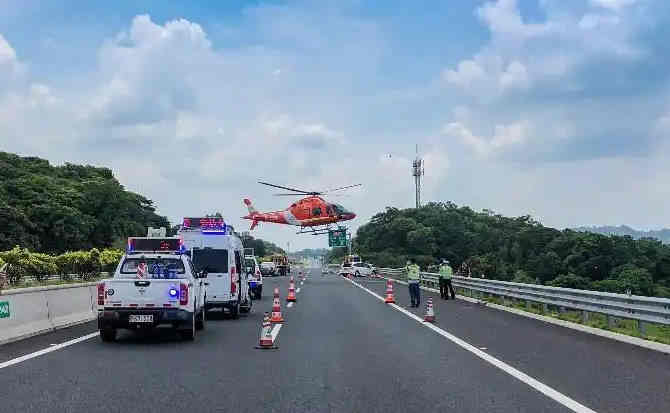 礼泉高速公路汽车救援案例